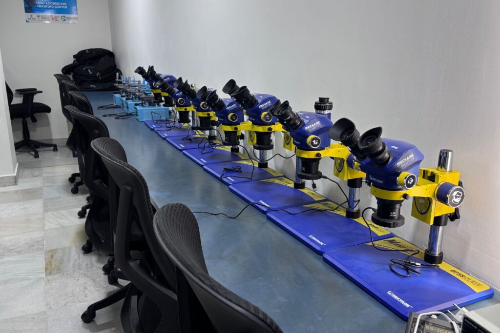 Mobile Repairing Course in Kerala: Learn Mobile Phone Repairing